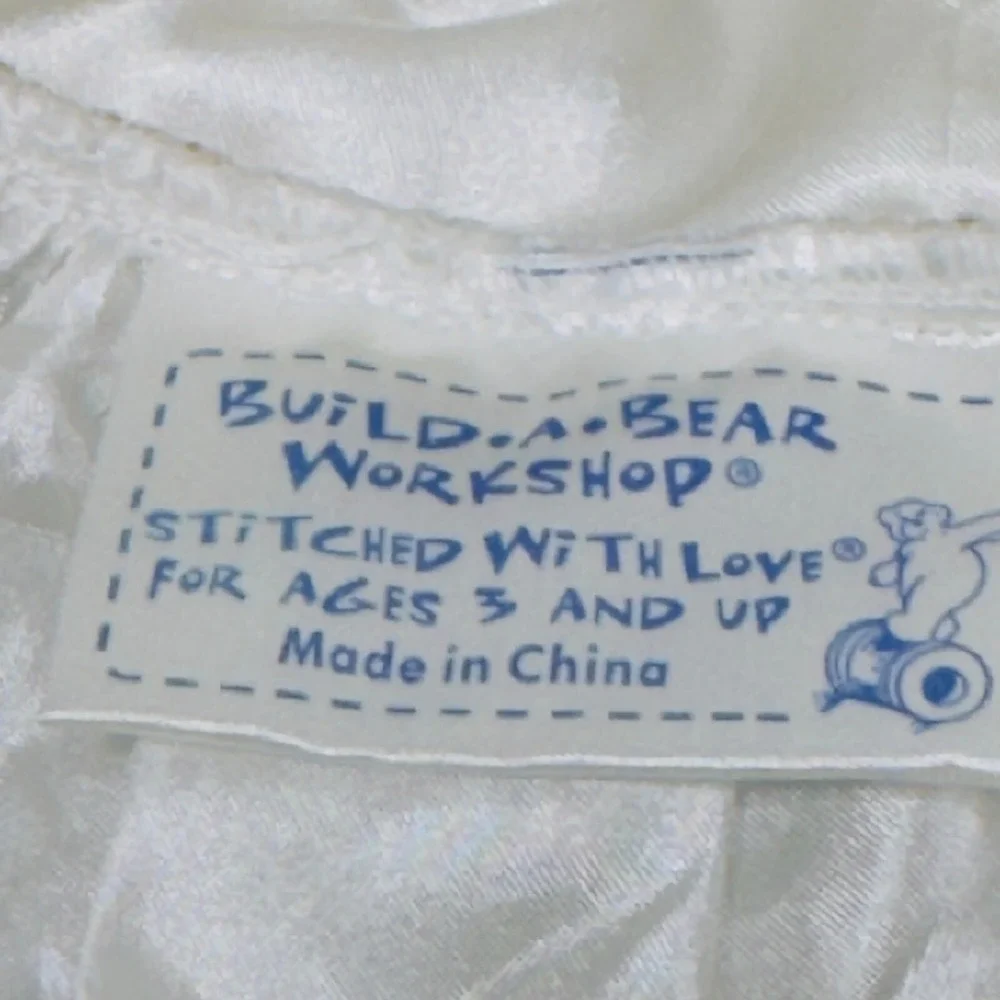 Build a Bear Clothing-Beautiful White Tiered Dress Gold Sequins and shoes Set